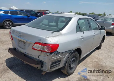 2011 Toyota Corolla Le z USA, uszkodzony, nr VIN 2T1BU4EE0BC559484